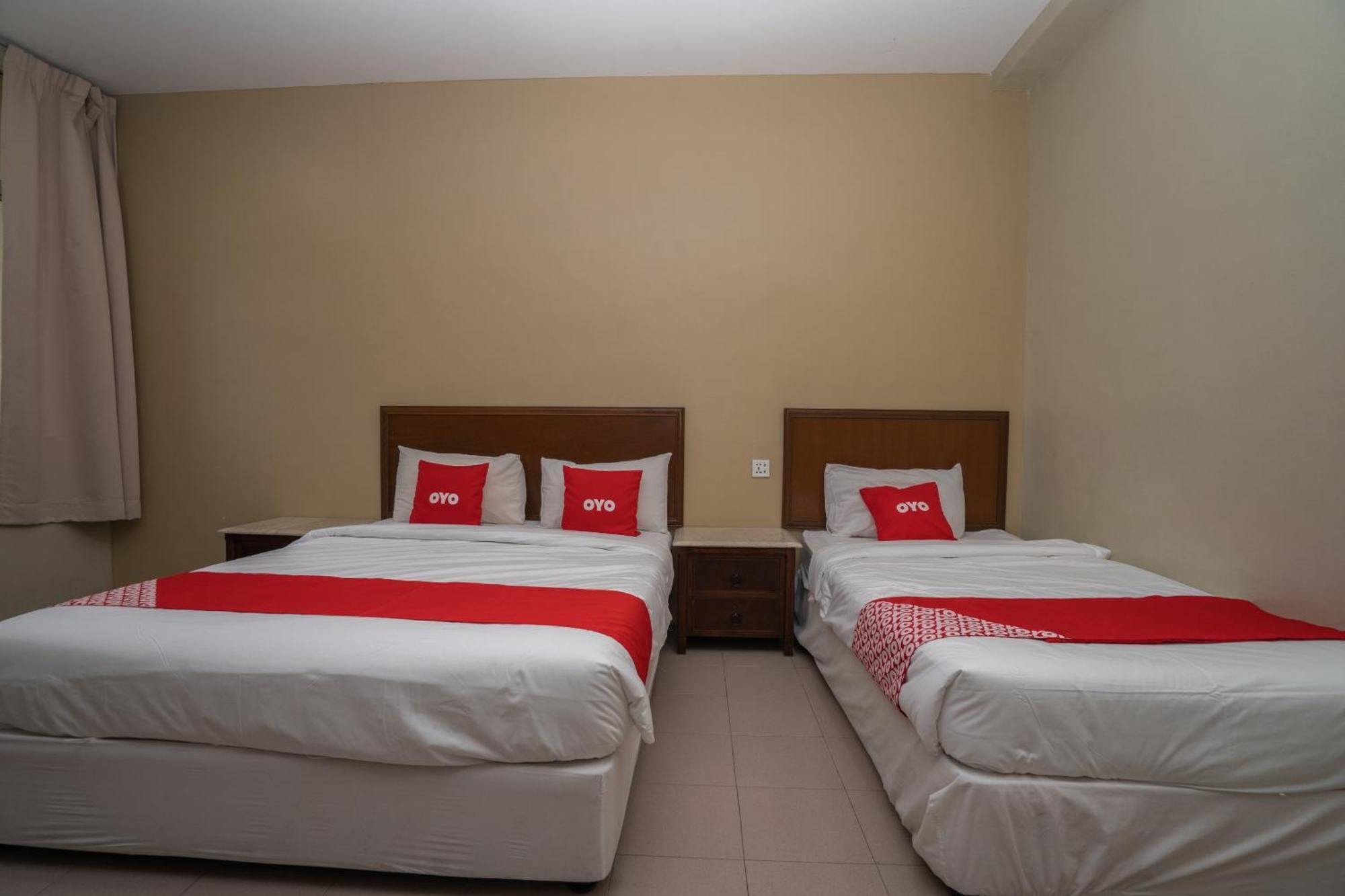 De Clinique Hotel Kampong Pasir Bogak Exterior photo