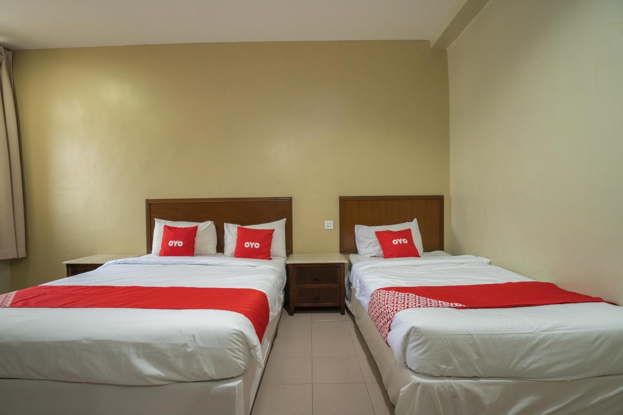 De Clinique Hotel Kampong Pasir Bogak Exterior photo