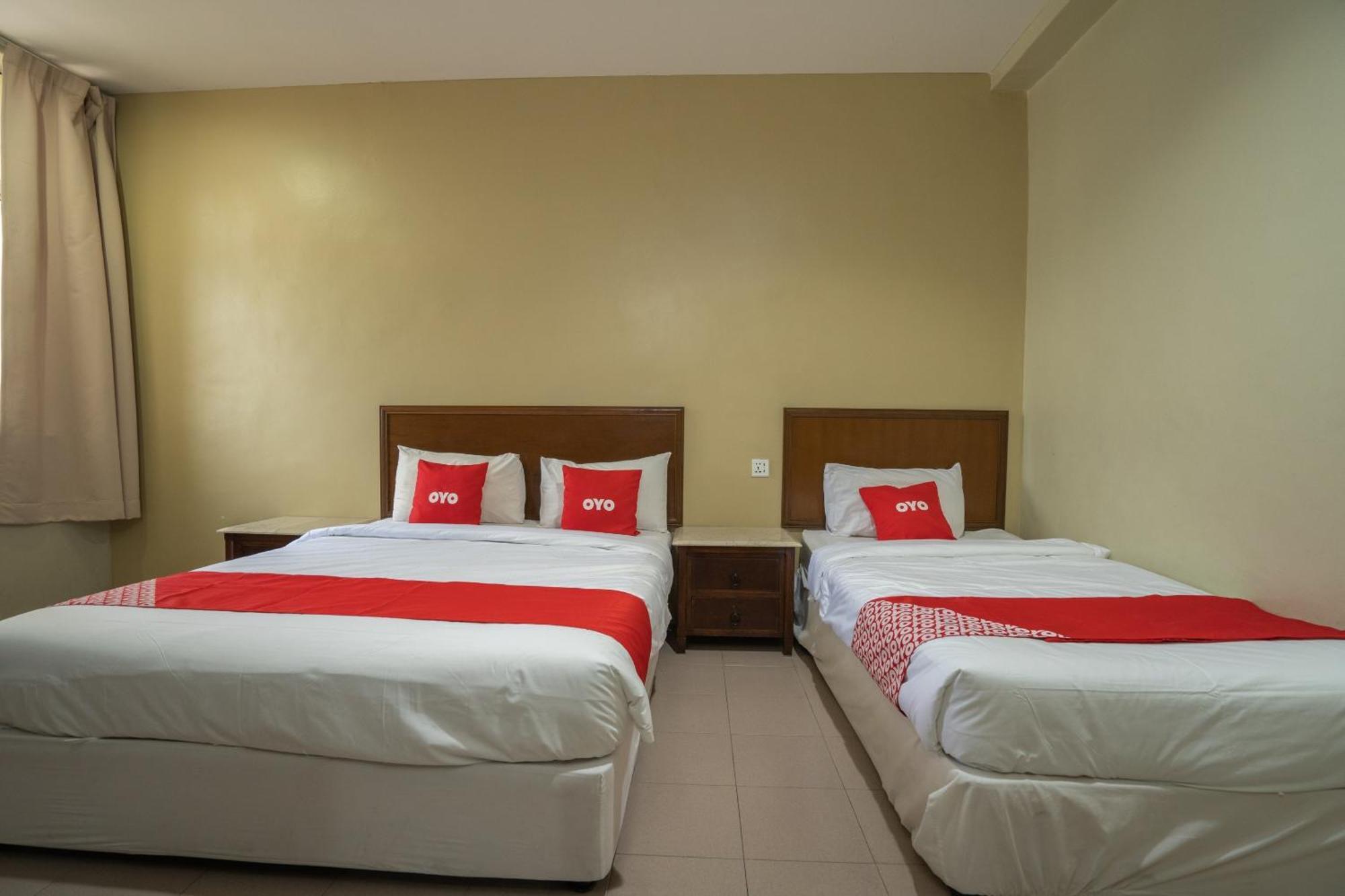 De Clinique Hotel Kampong Pasir Bogak Exterior photo