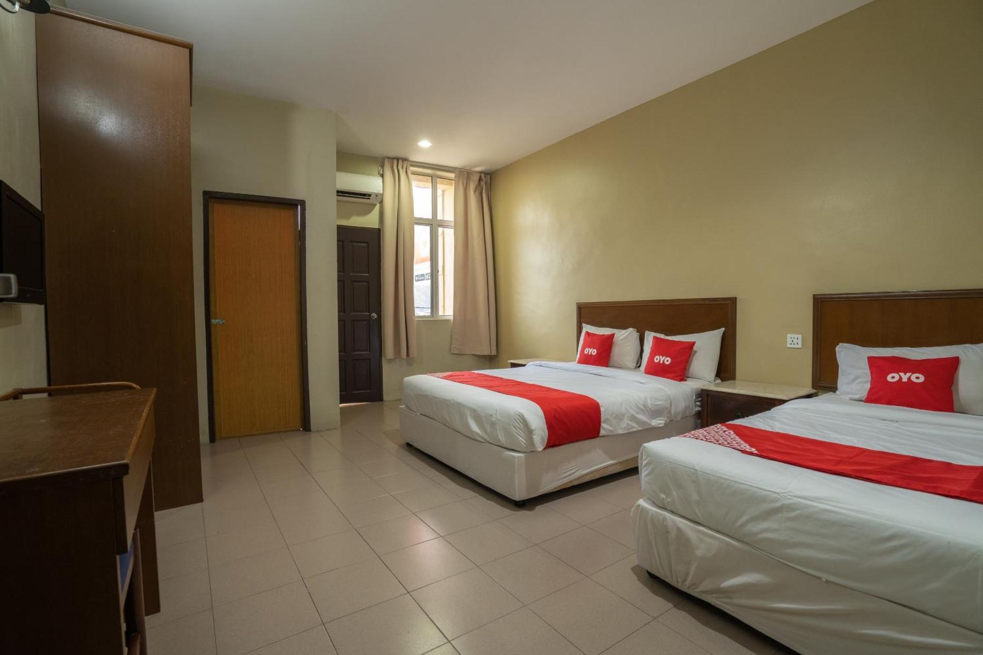 De Clinique Hotel Kampong Pasir Bogak Exterior photo