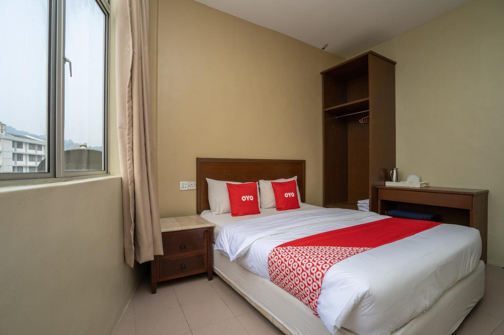De Clinique Hotel Kampong Pasir Bogak Exterior photo